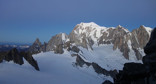 alpes vista Mont Blanc amanecer