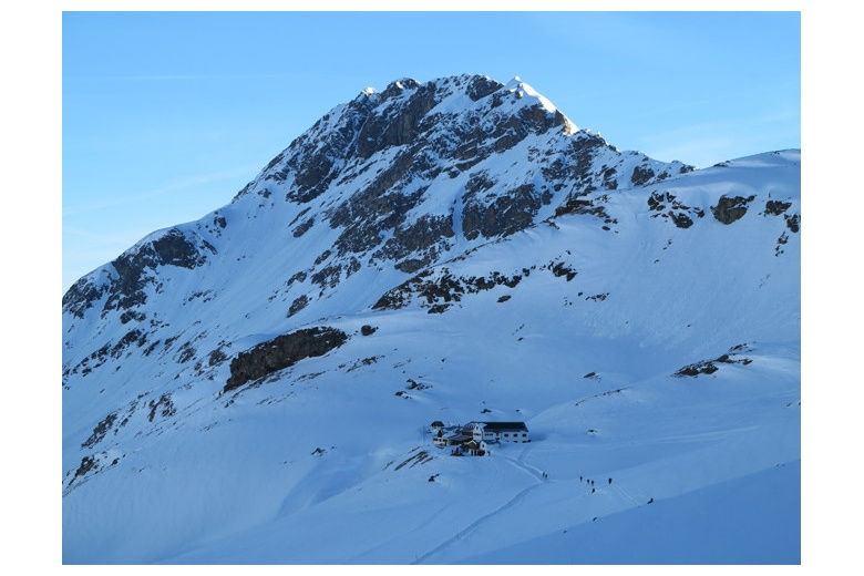 view of the wiesbadener hut on an early morning